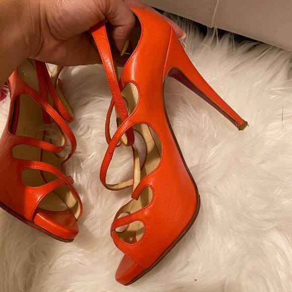 Christian Louboutin Coral Leather Strappy Sandals Heels SZ 37.5 - Picture 4 of 9
